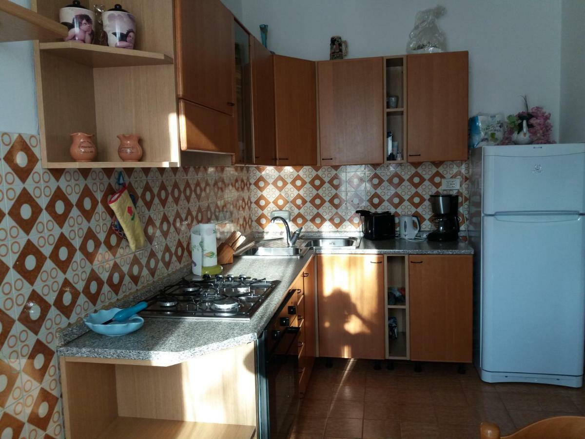 Aldinhaus Lägenhet Brenzone sul Garda Exteriör bild
